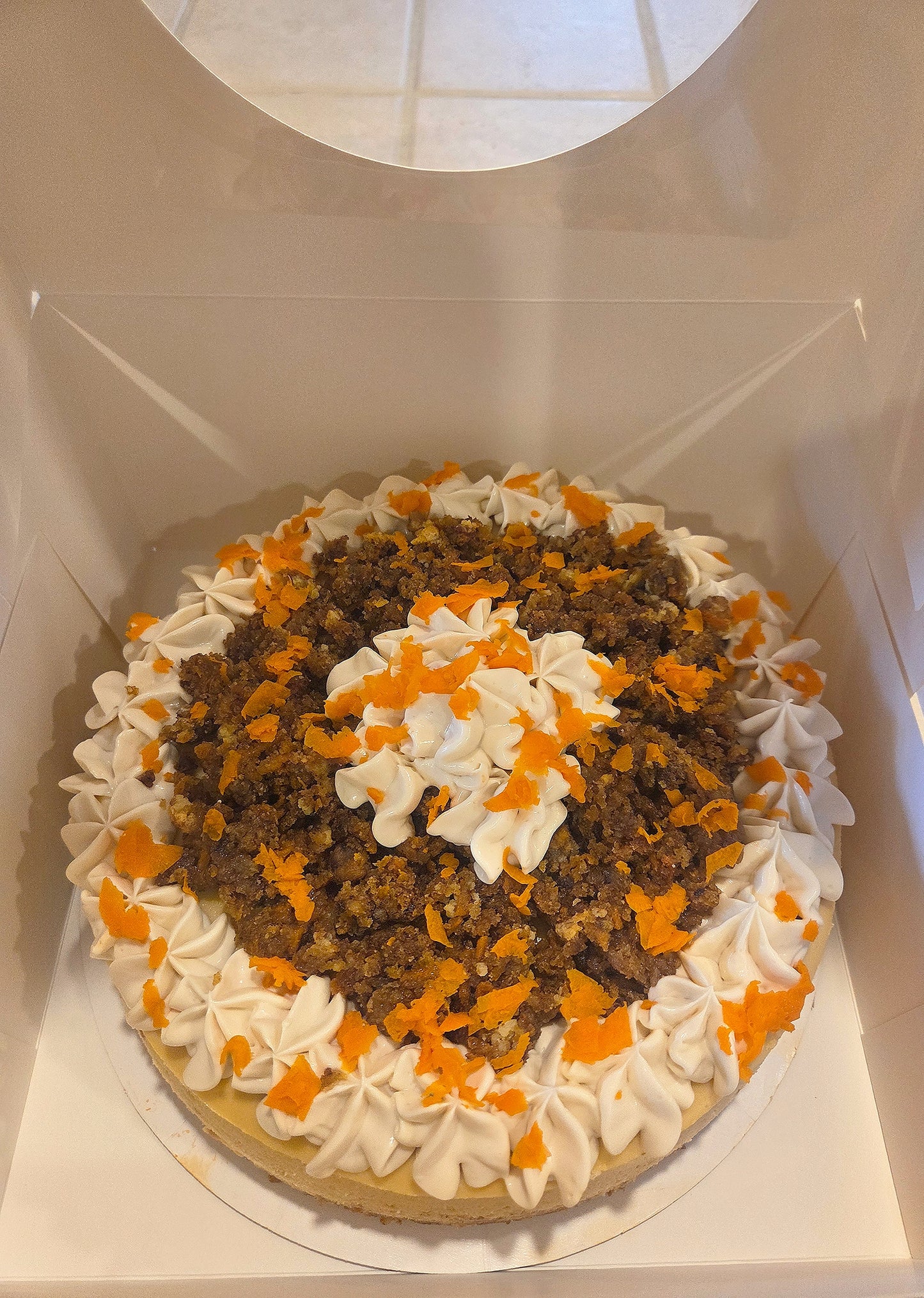 Carrot Cake Cheesecake 9"